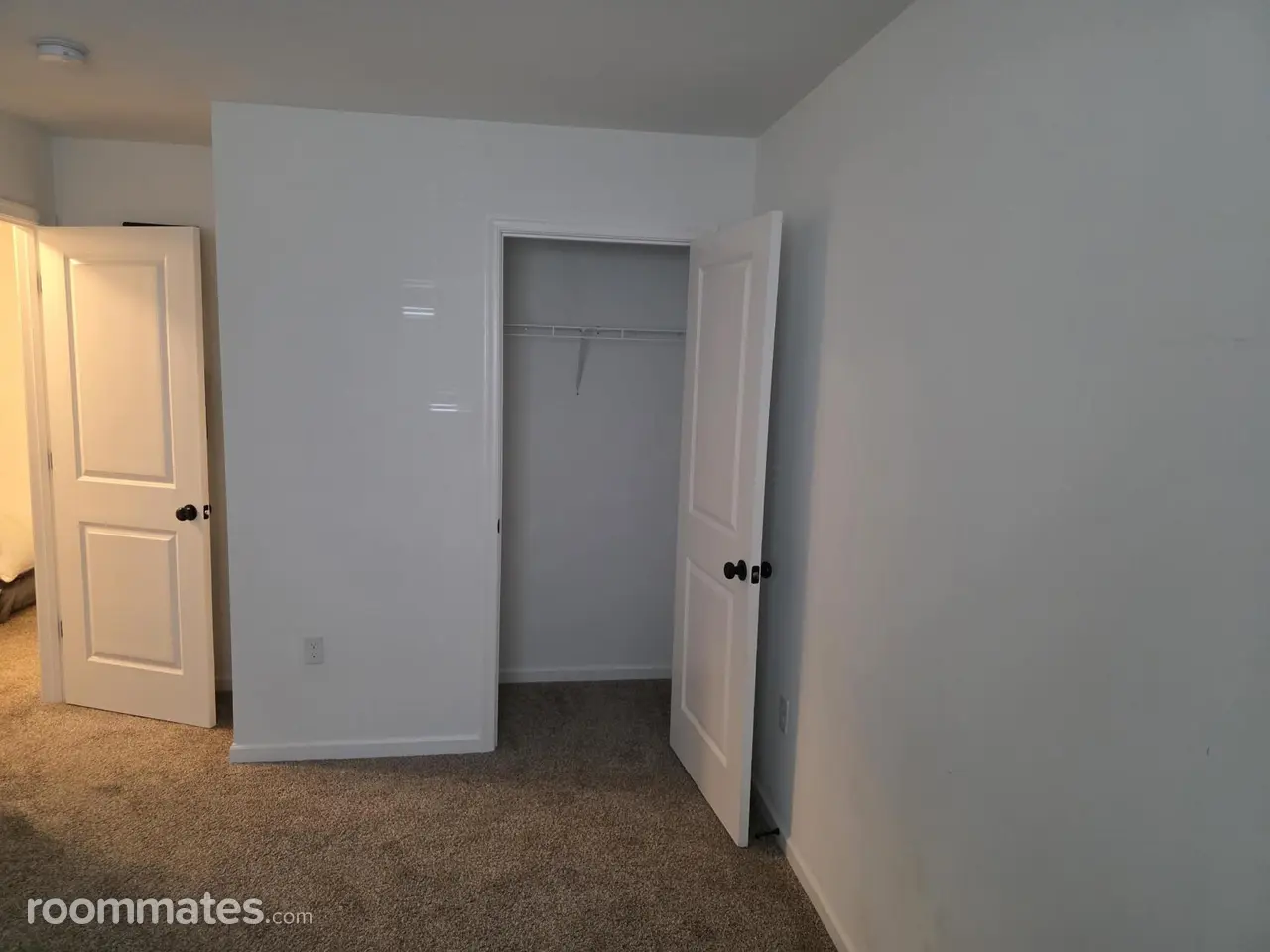 Profile photo 2 of 11