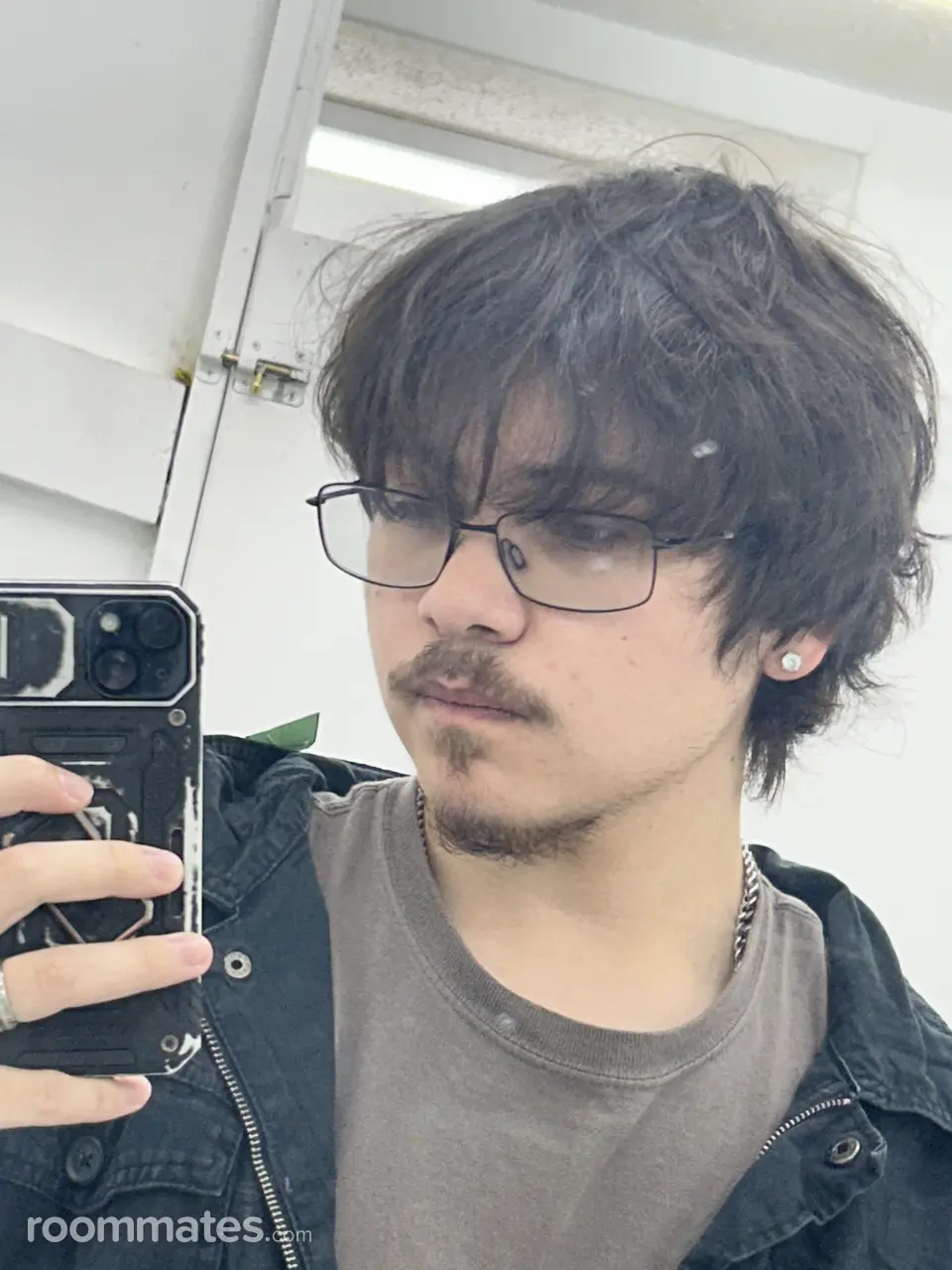 Profile photo 3 of 6