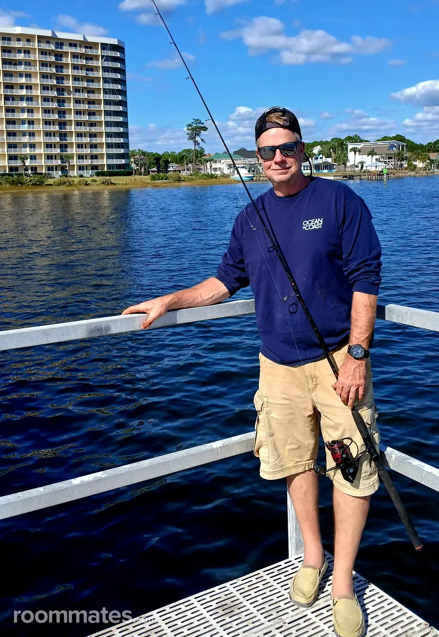 Profile photo 3 of 4