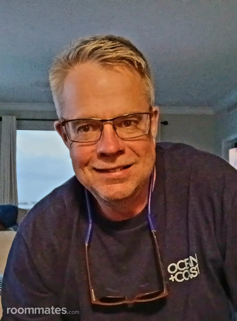 Profile photo 1 of 4