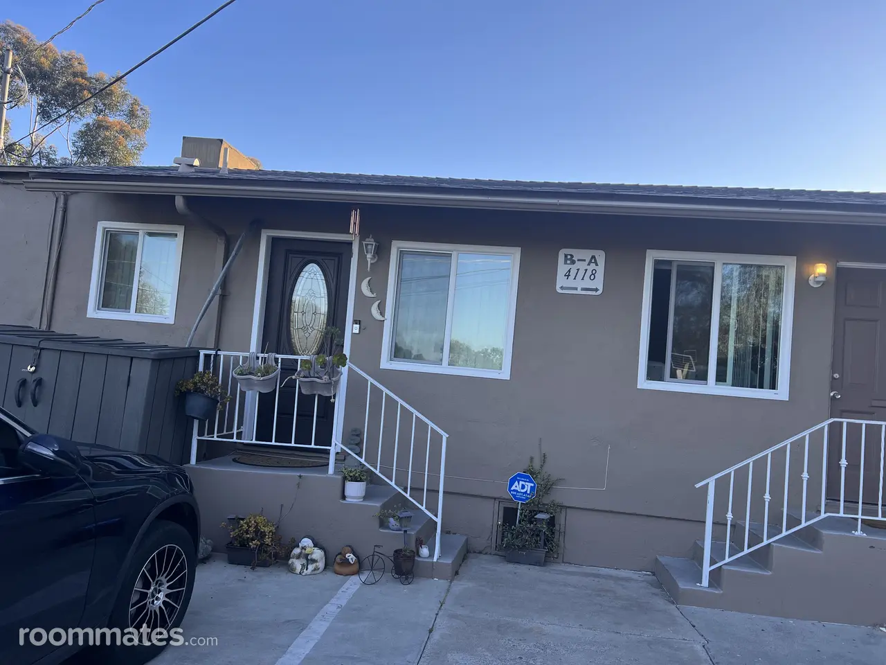 Profile photo 2 of 6