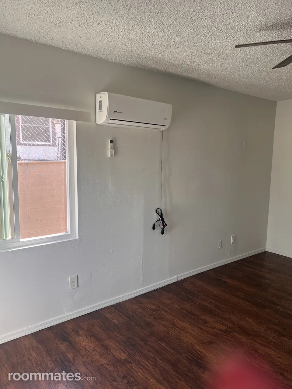 Profile photo 4 of 6