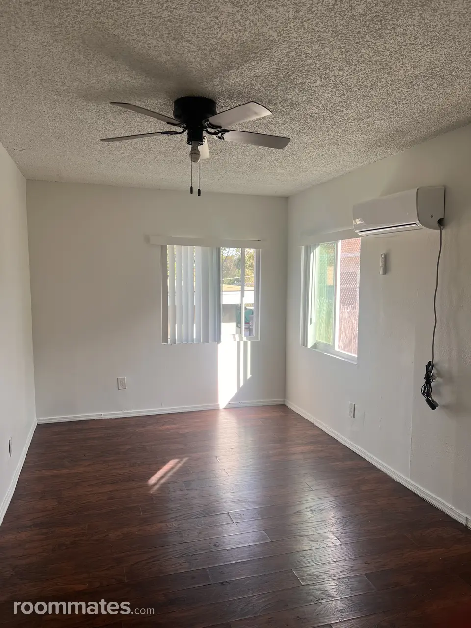 Profile photo 5 of 6