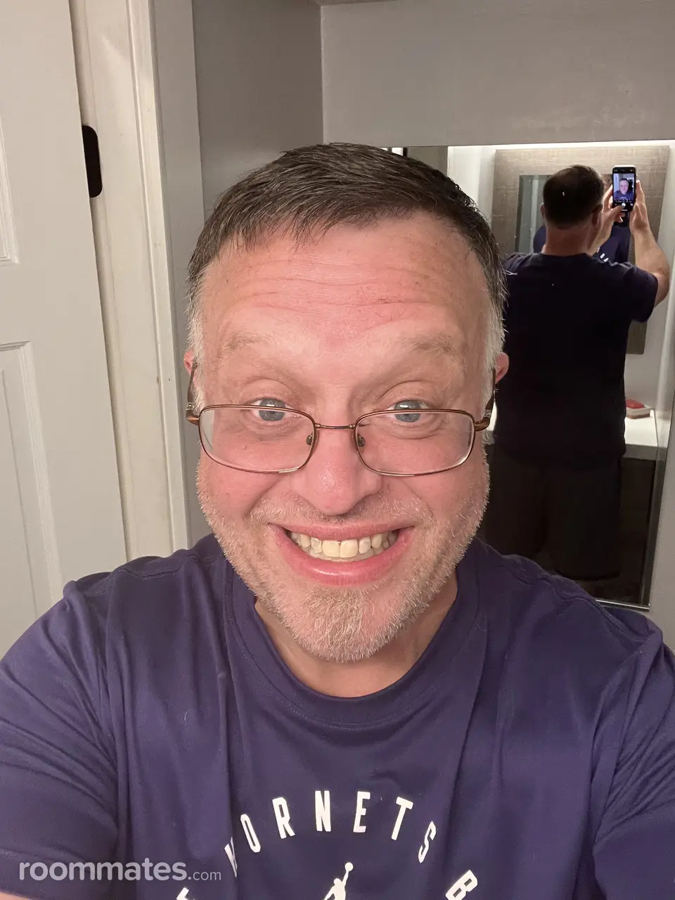 Profile photo 11 of 11