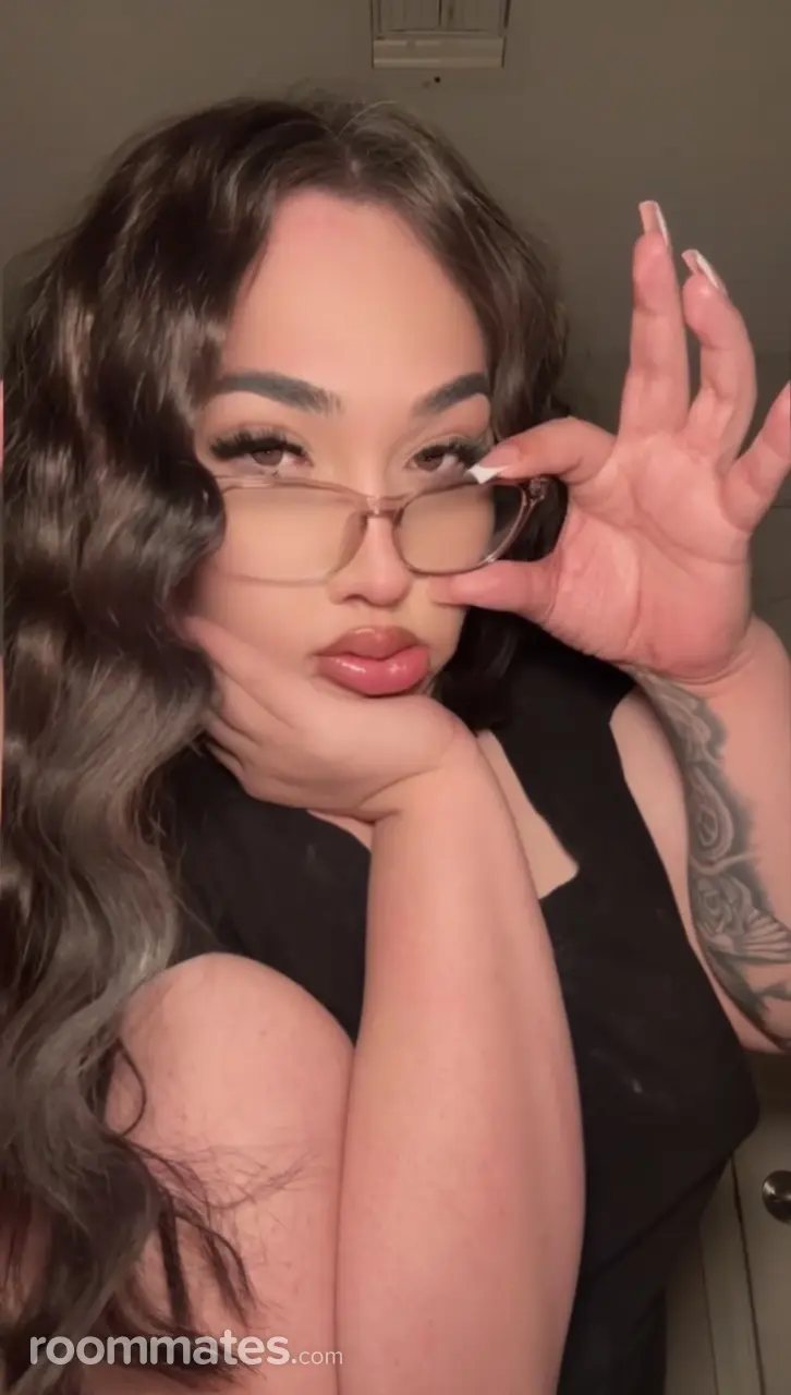 Profile photo 1 of 1