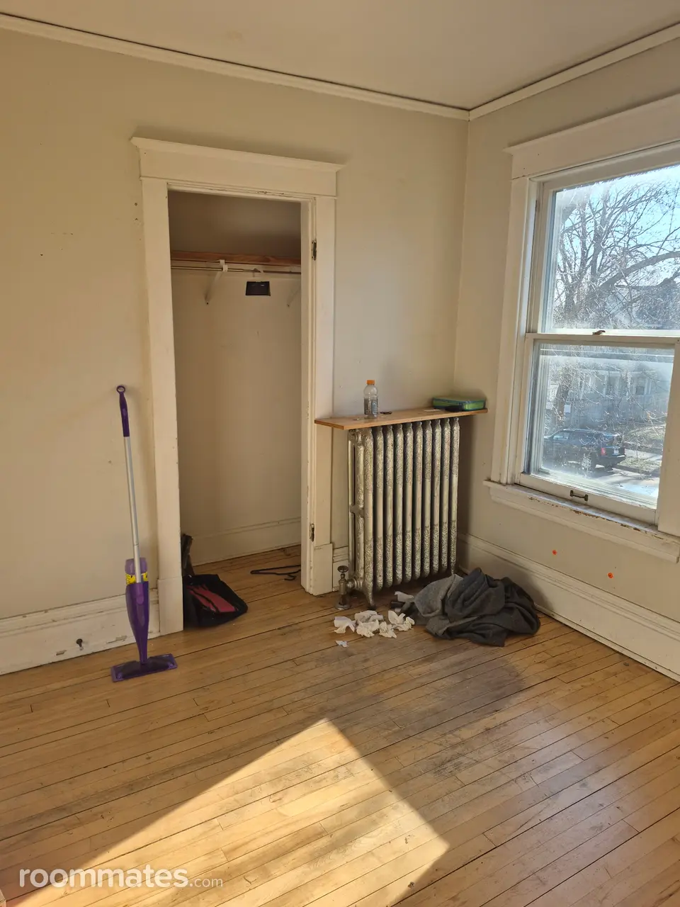 Profile photo 6 of 16