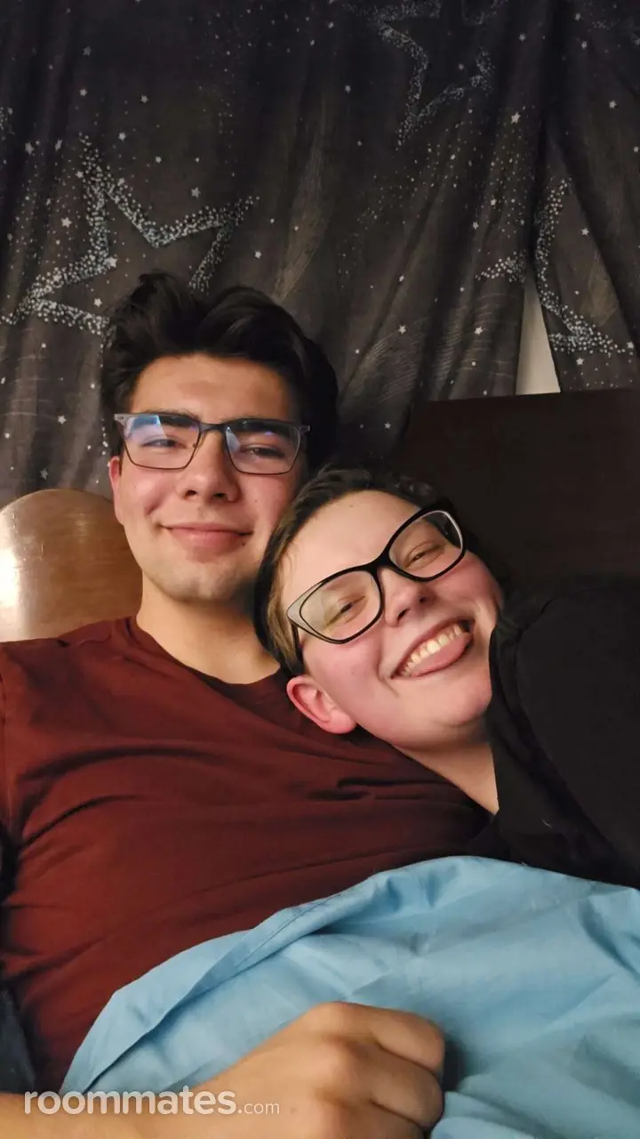 Profile photo 11 of 11