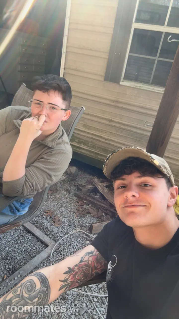 Profile photo 2 of 6