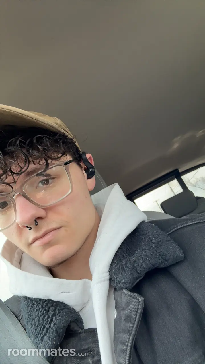 Profile photo 3 of 6