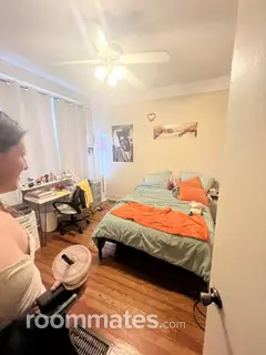 Room for rent in New Orleans, LA $900, house