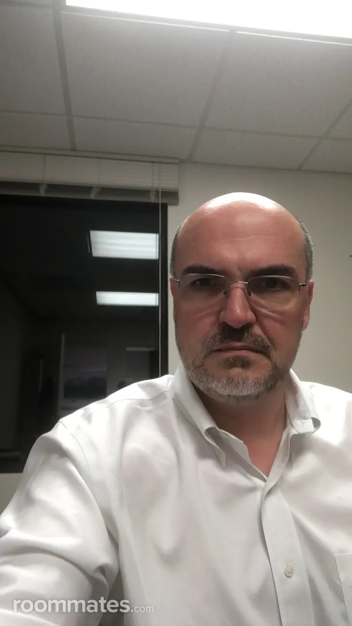 Profile photo 6 of 8