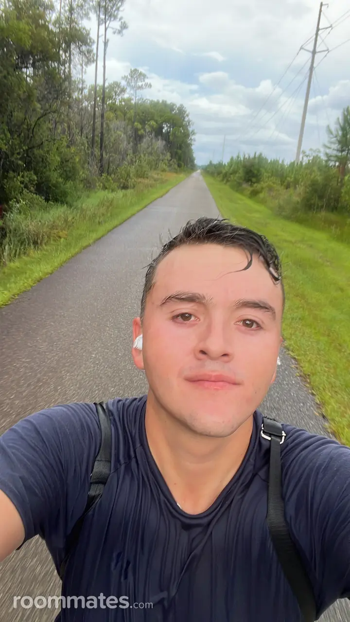 Profile photo 4 of 5