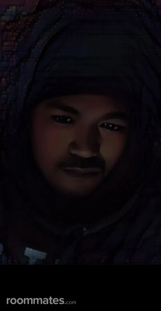 Profile photo 2 of 4