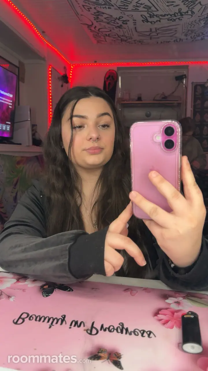 Profile photo 5 of 8