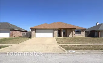 Room for rent in Killeen, TX $700, house