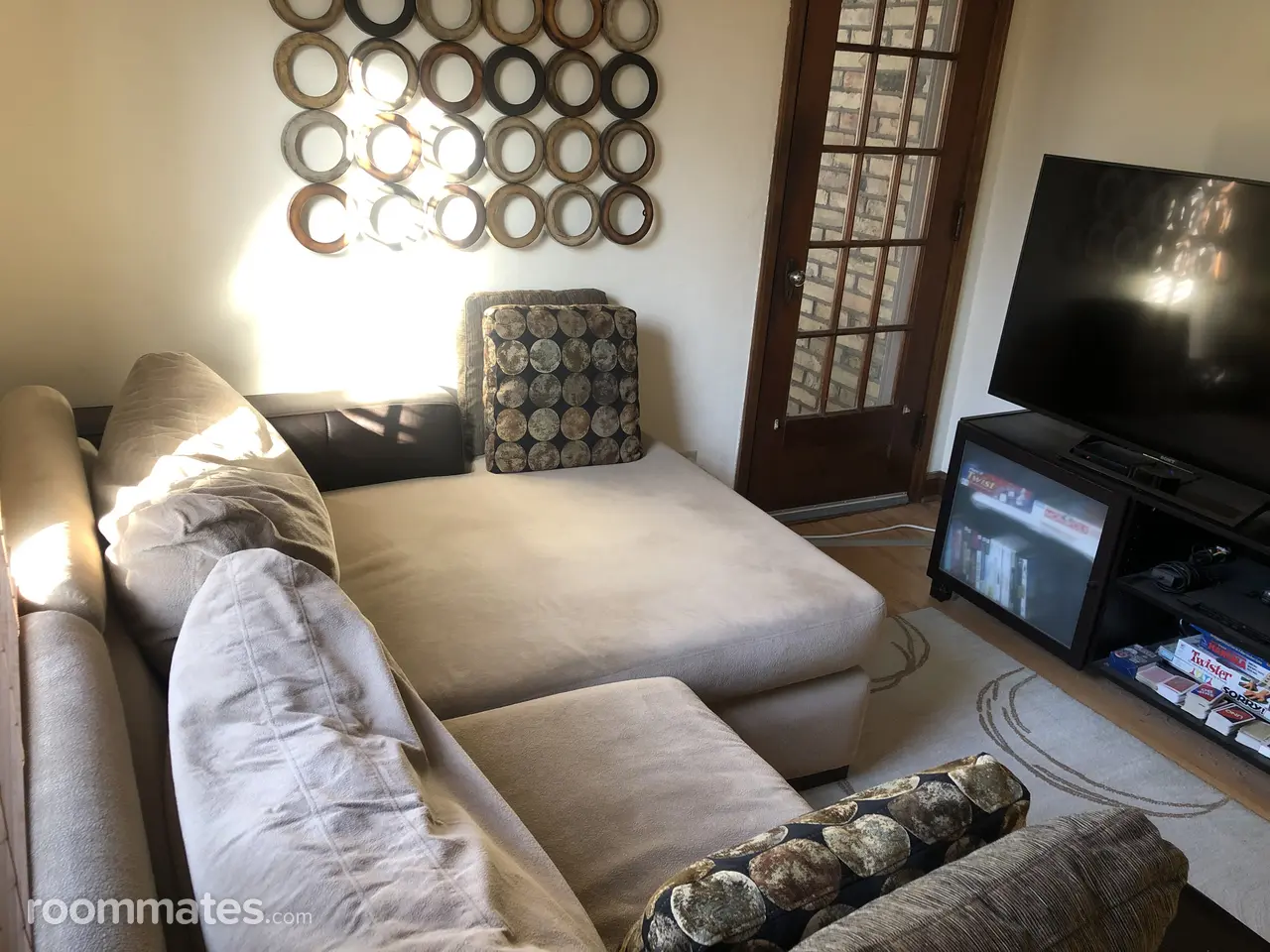 Profile photo 7 of 10