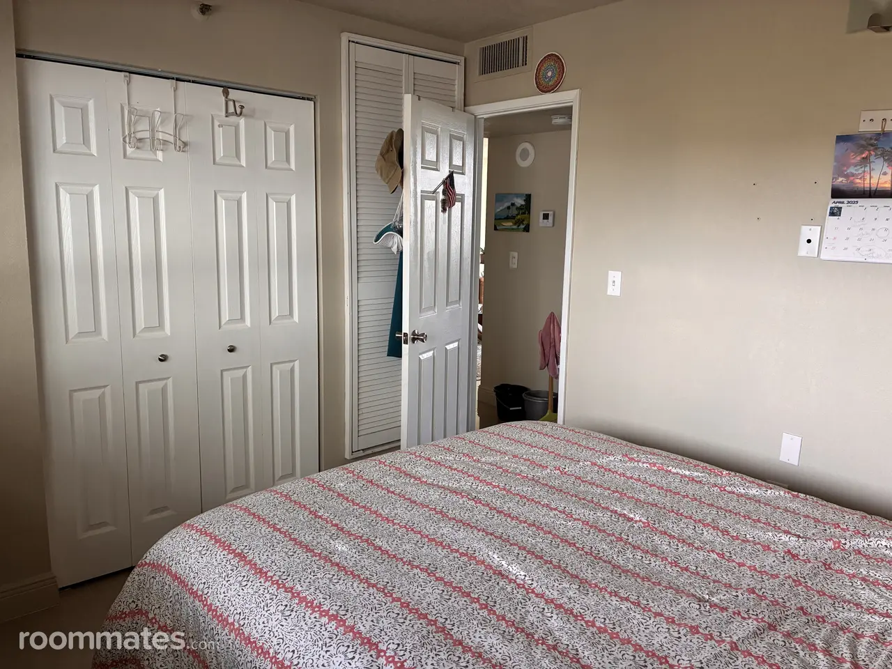 Profile photo 3 of 16