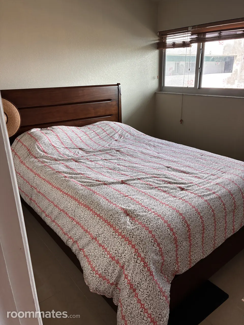 Profile photo 5 of 16