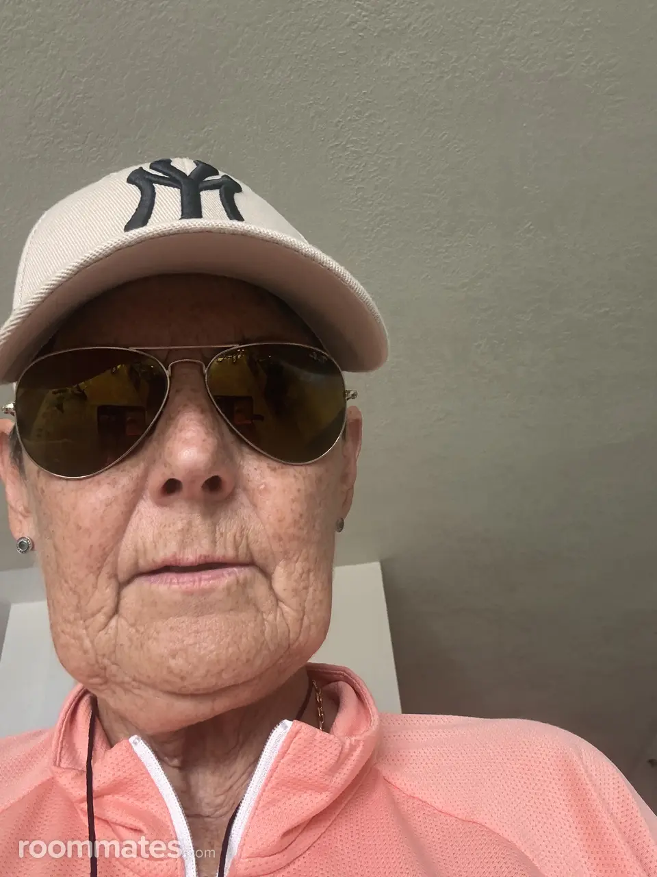 Profile photo 12 of 16