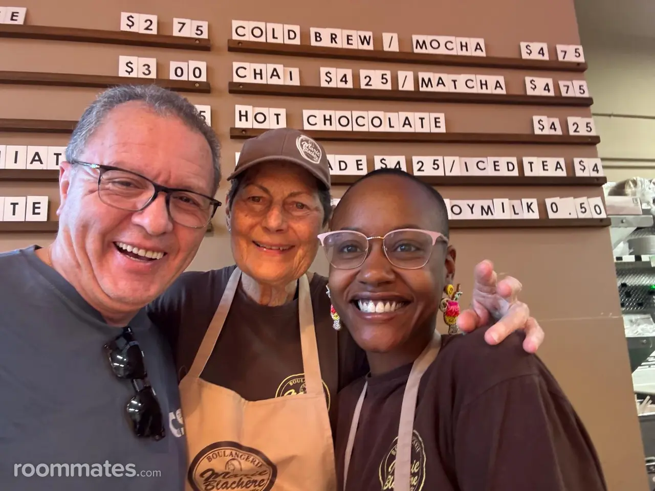 Profile photo 13 of 16