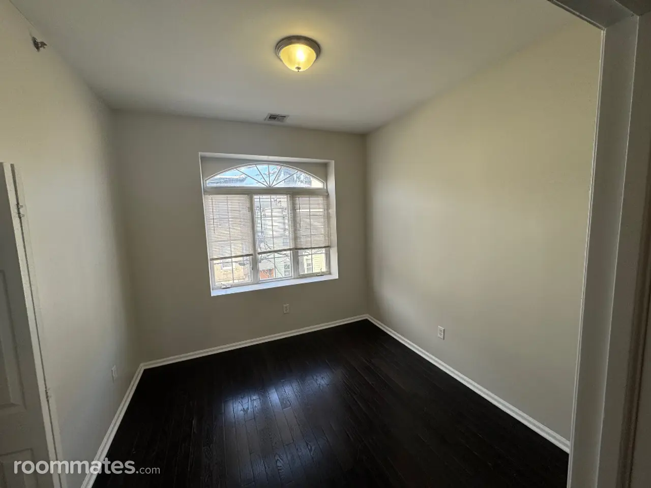 Profile photo 5 of 9