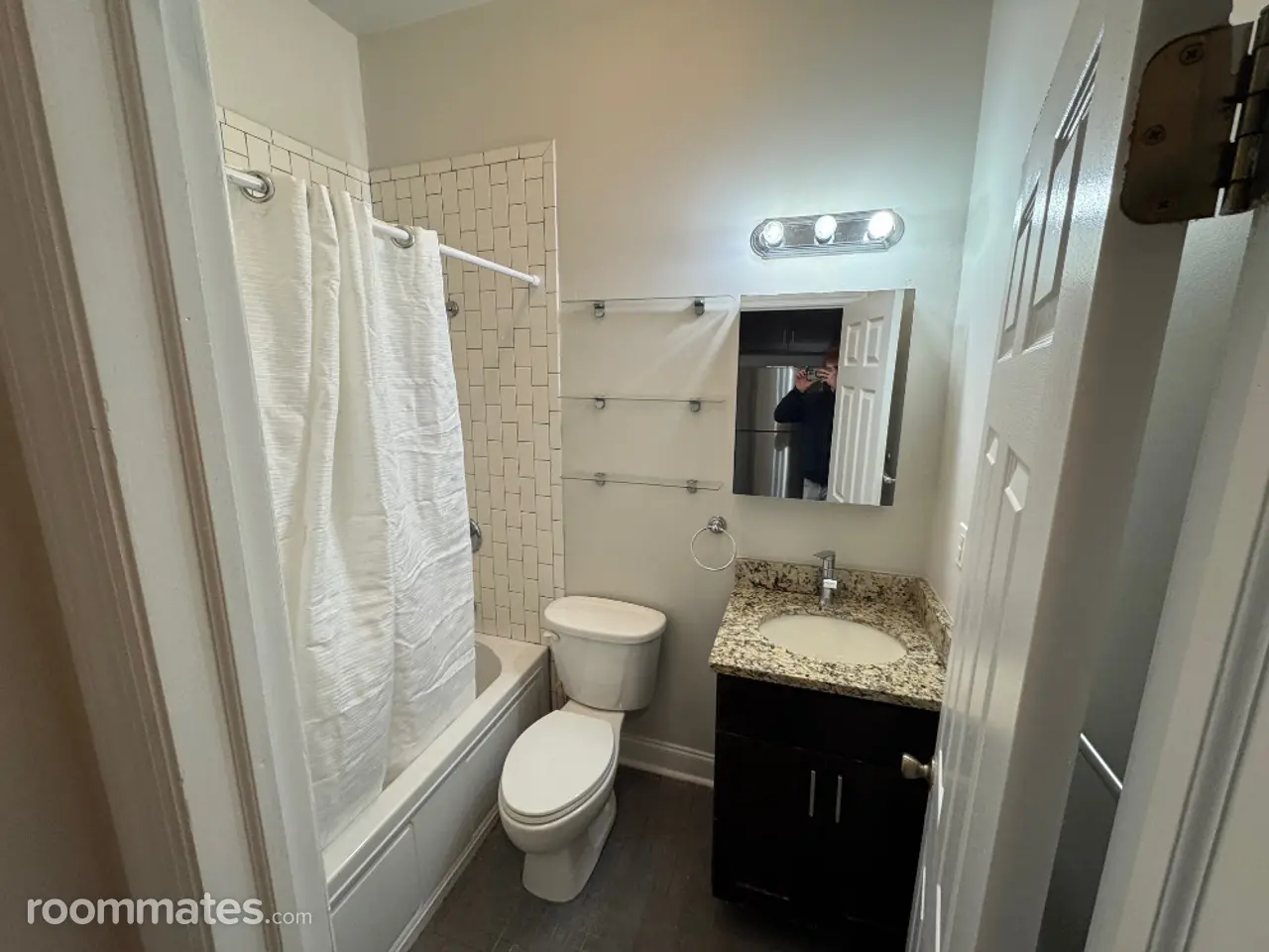 Profile photo 8 of 9