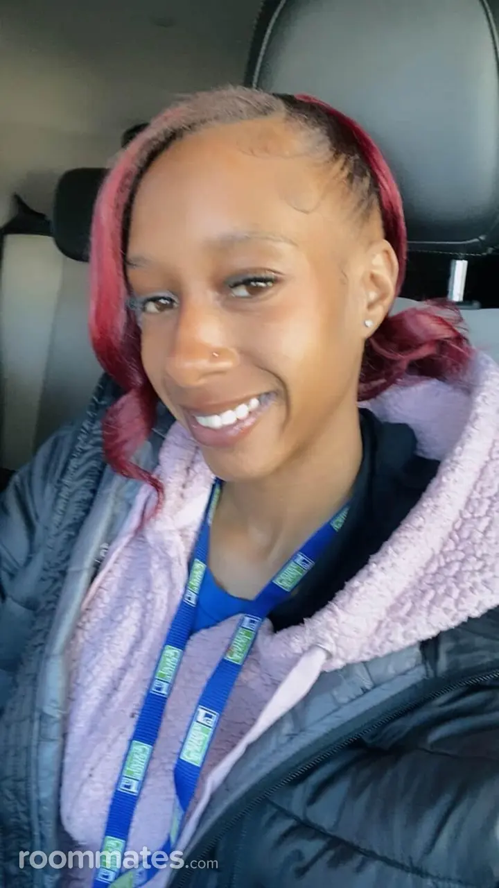 Profile photo 1 of 1