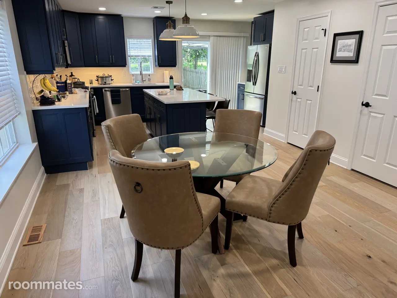 Profile photo 4 of 6