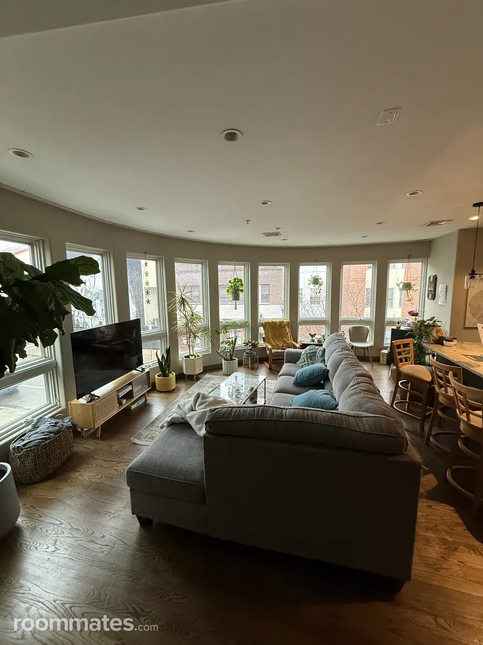 Profile photo 1 of 3