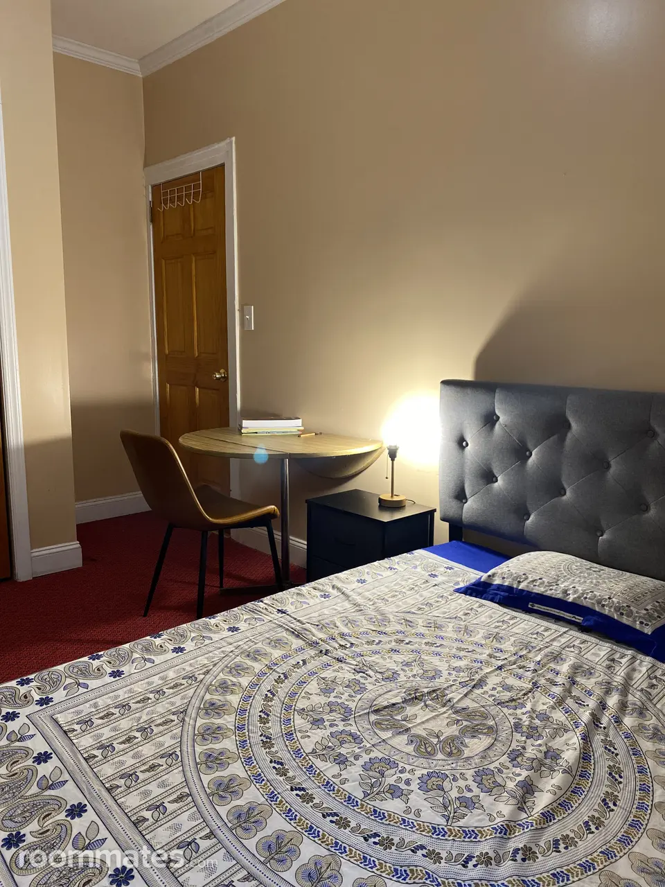 Profile photo 8 of 9