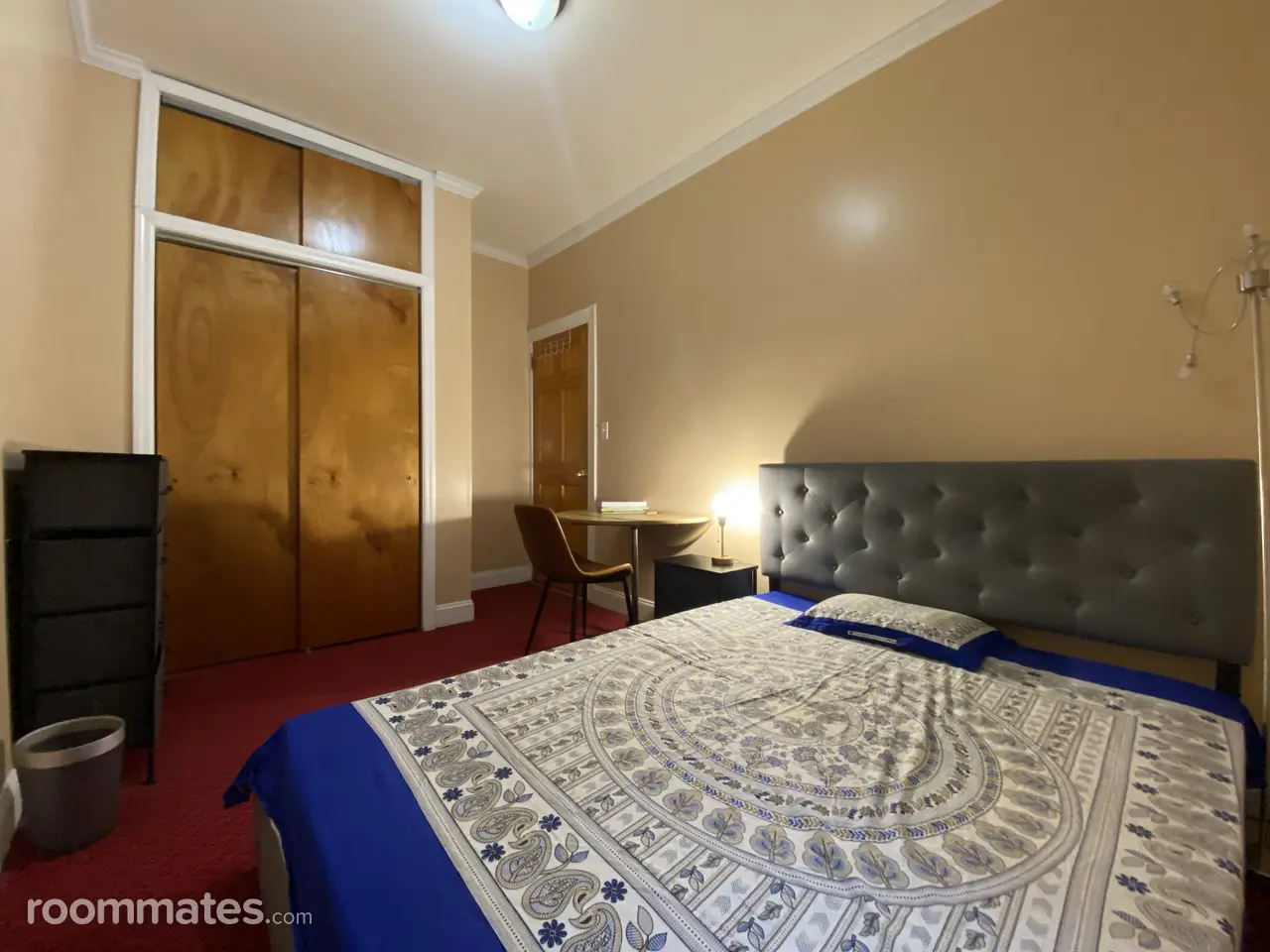 Profile photo 1 of 9