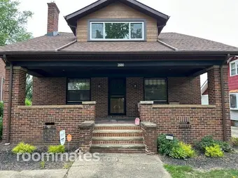 Room for rent in Cleveland, OH $750, house