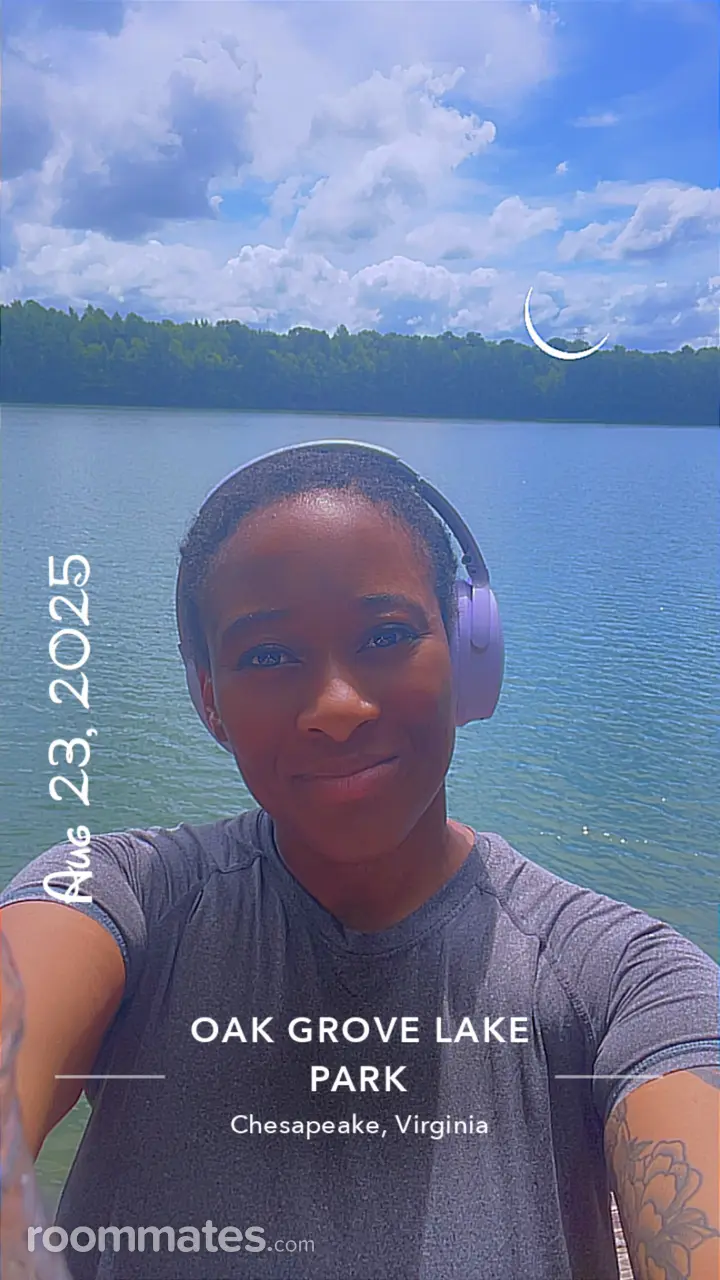 Profile photo 7 of 7