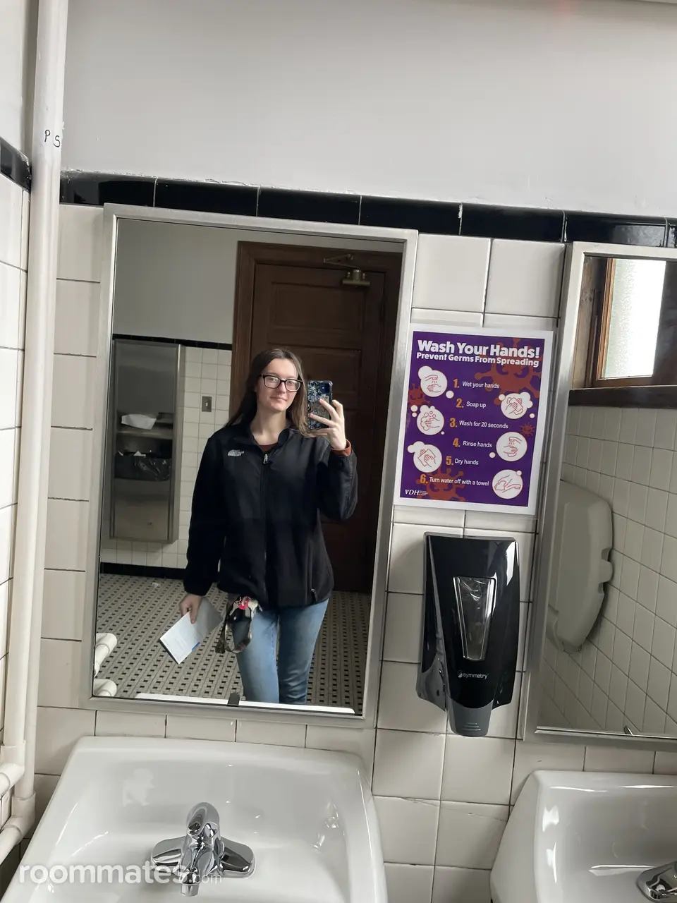 Profile photo 3 of 4