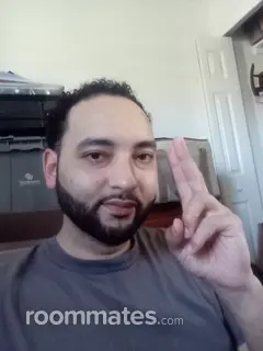 Roommate looking Tacoma, WA, $1000