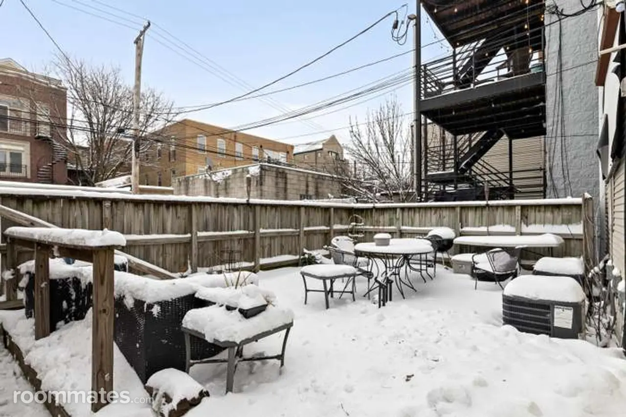 Profile photo 5 of 7