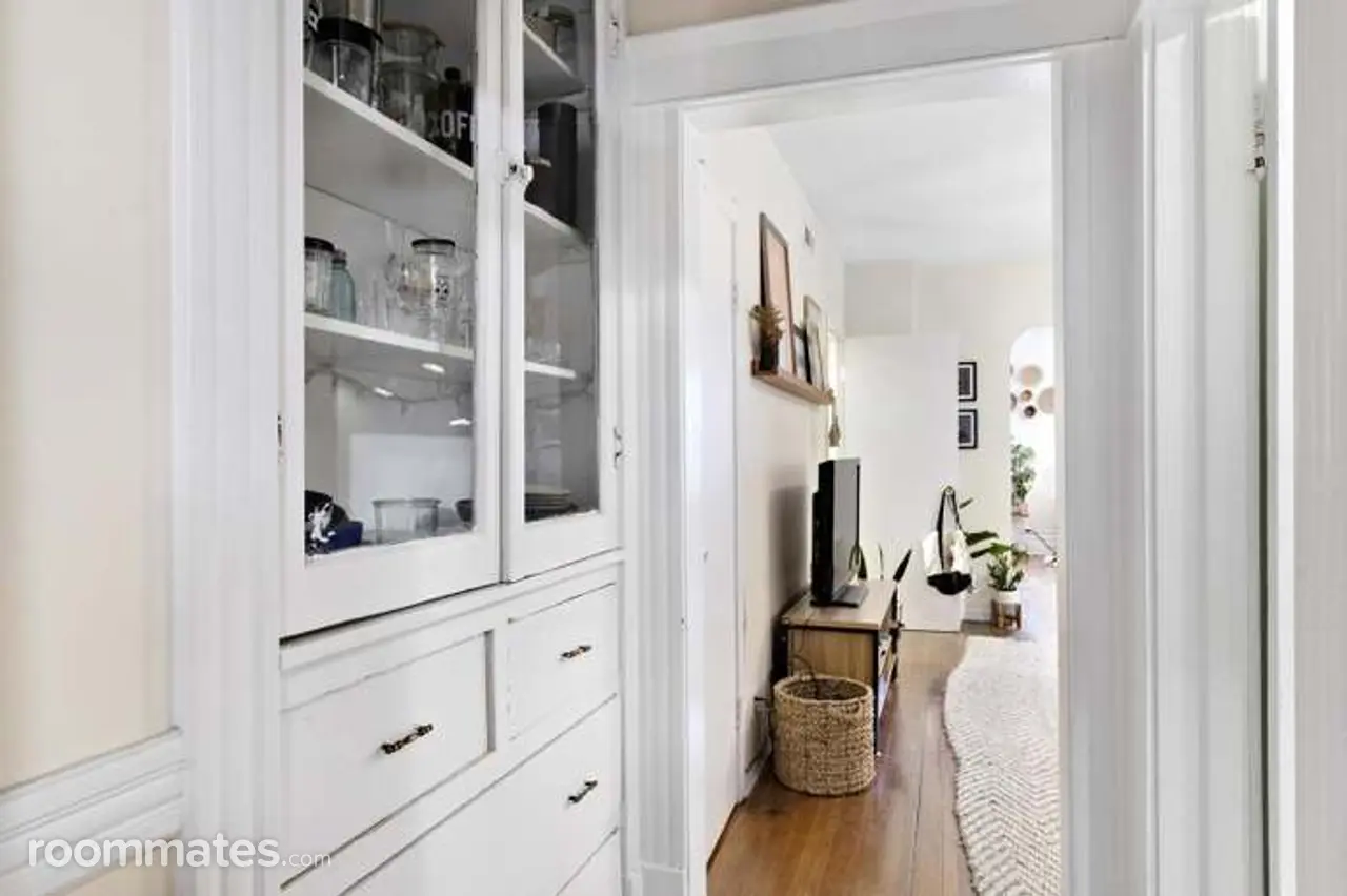 Profile photo 3 of 7