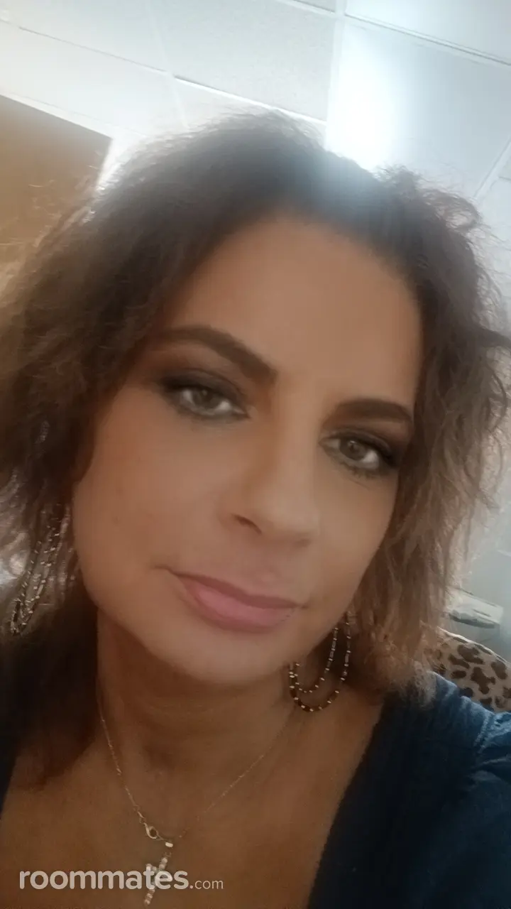 Profile photo 1 of 1