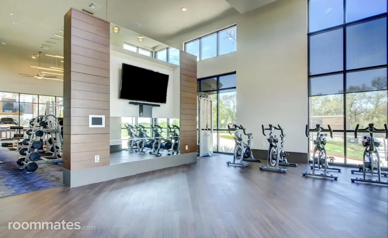 Profile photo 2 of 3