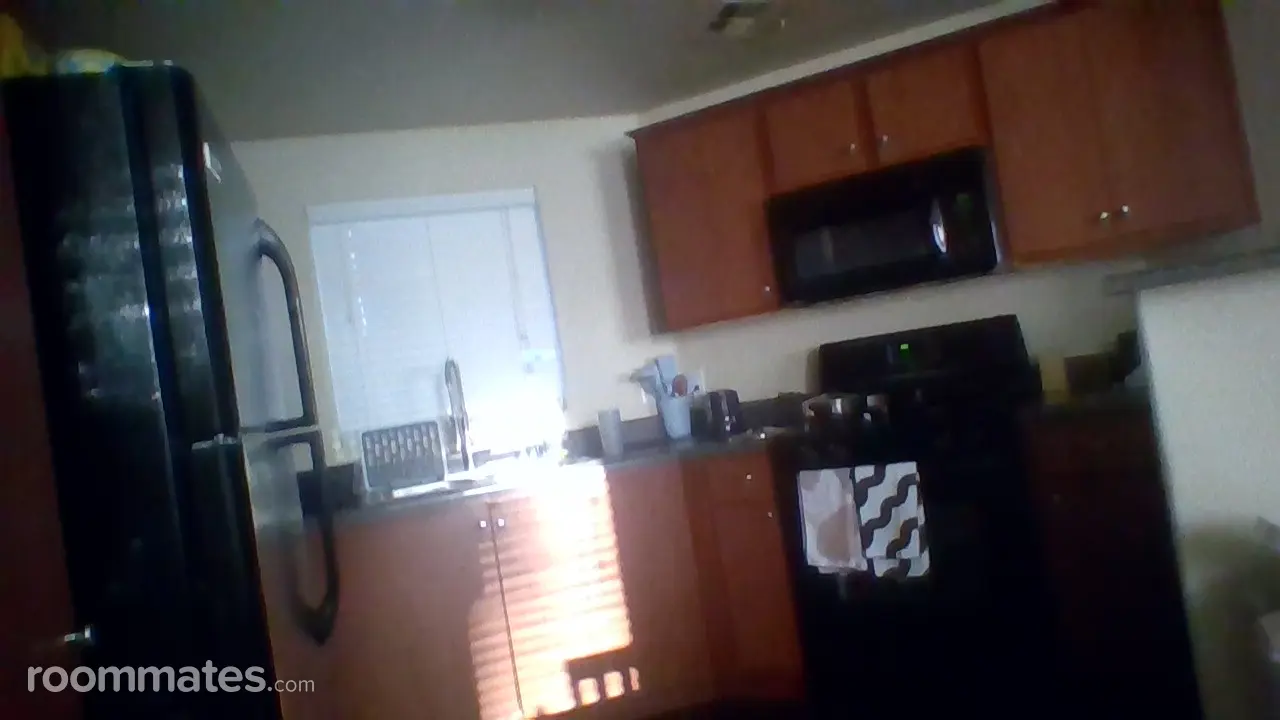 Profile photo 6 of 10