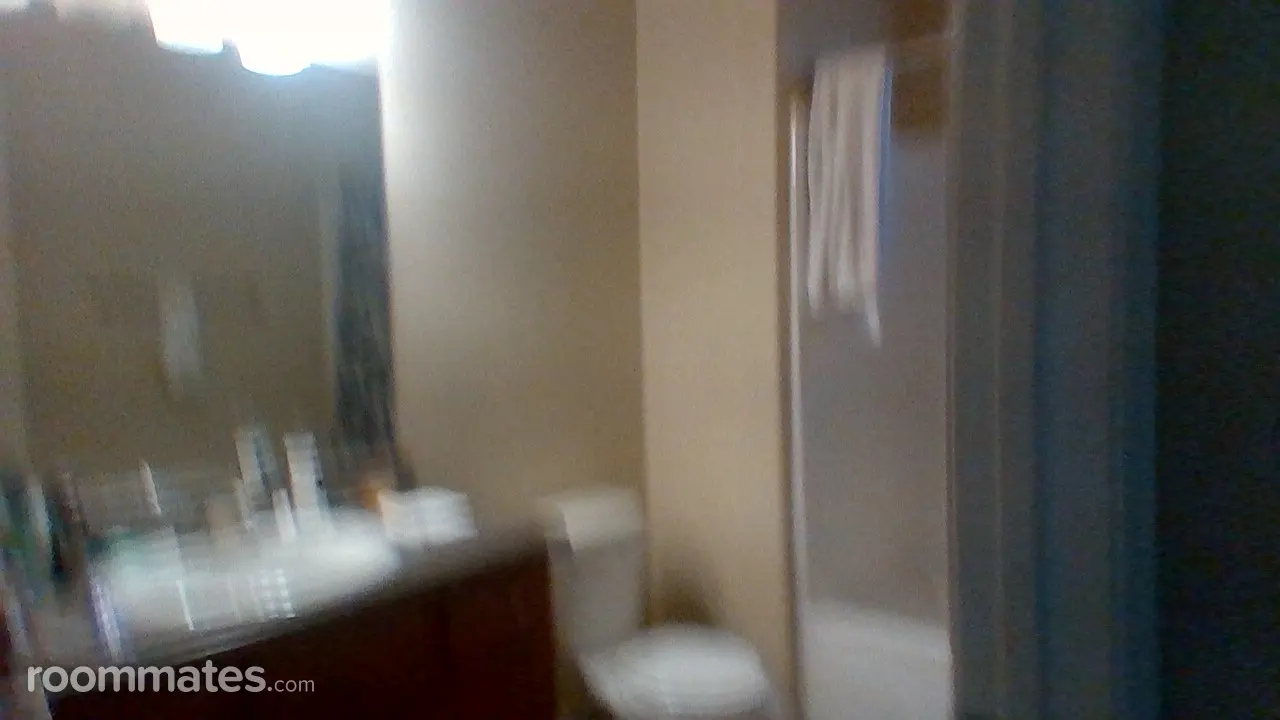 Profile photo 3 of 10