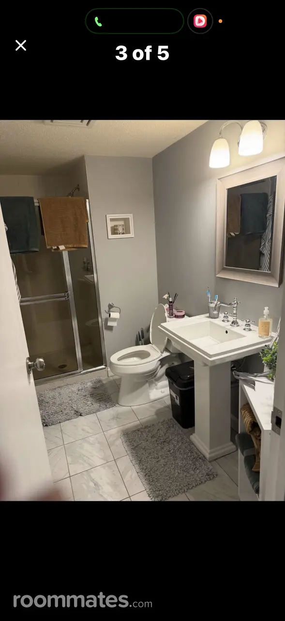 Profile photo 5 of 6