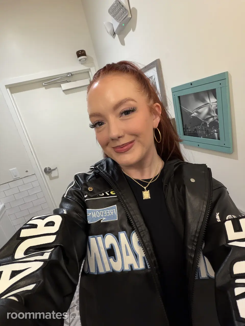 Profile photo 1 of 1