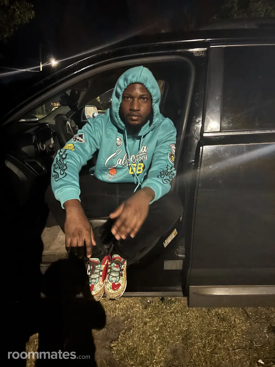 Profile photo 1 of 1