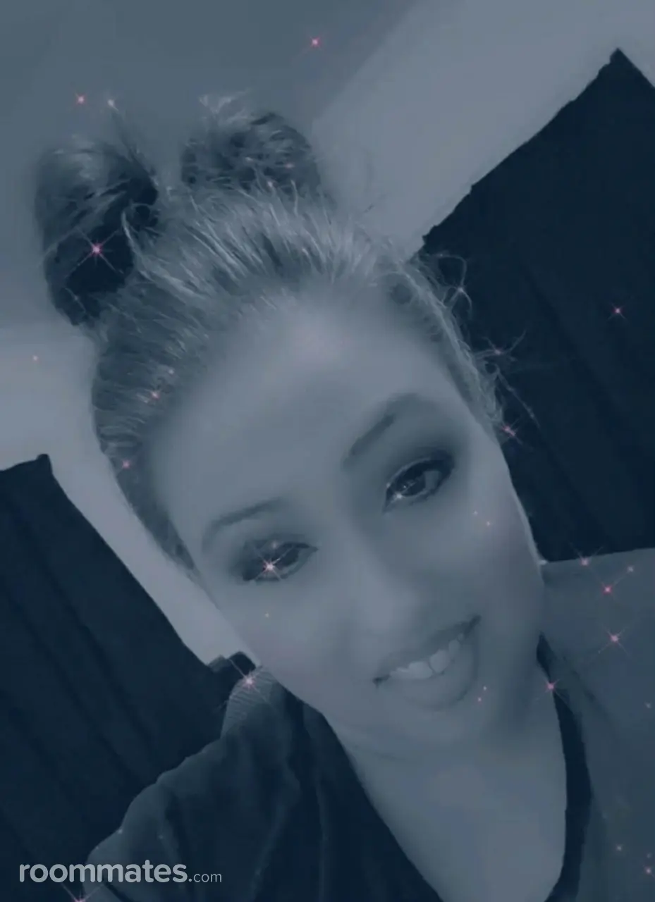 Profile photo 6 of 6