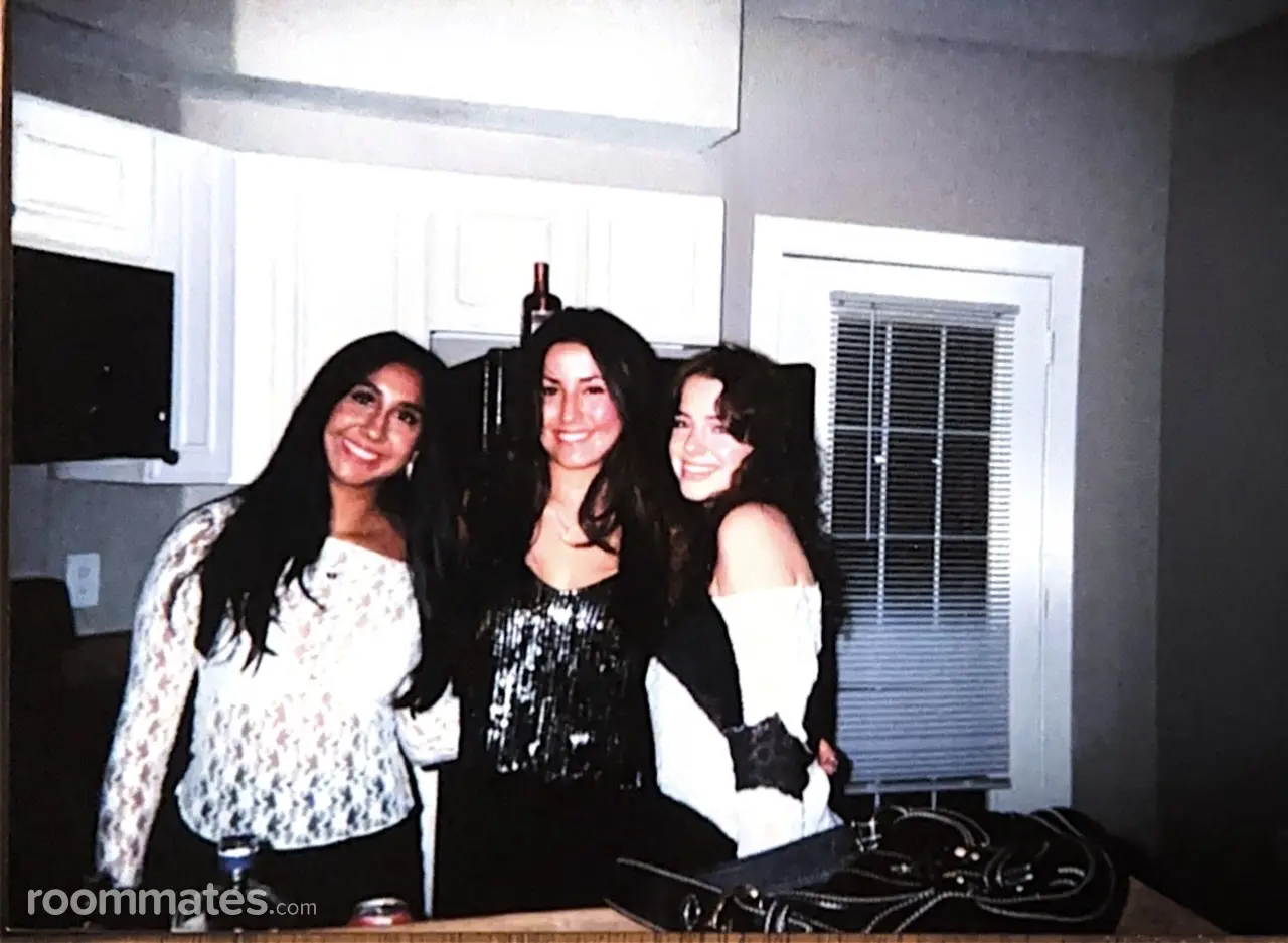 Profile photo 4 of 11