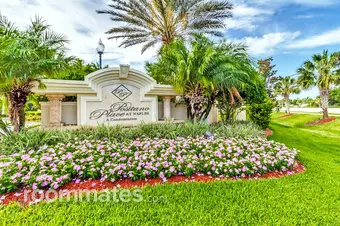 Room for rent in Naples, FL $1000, condo