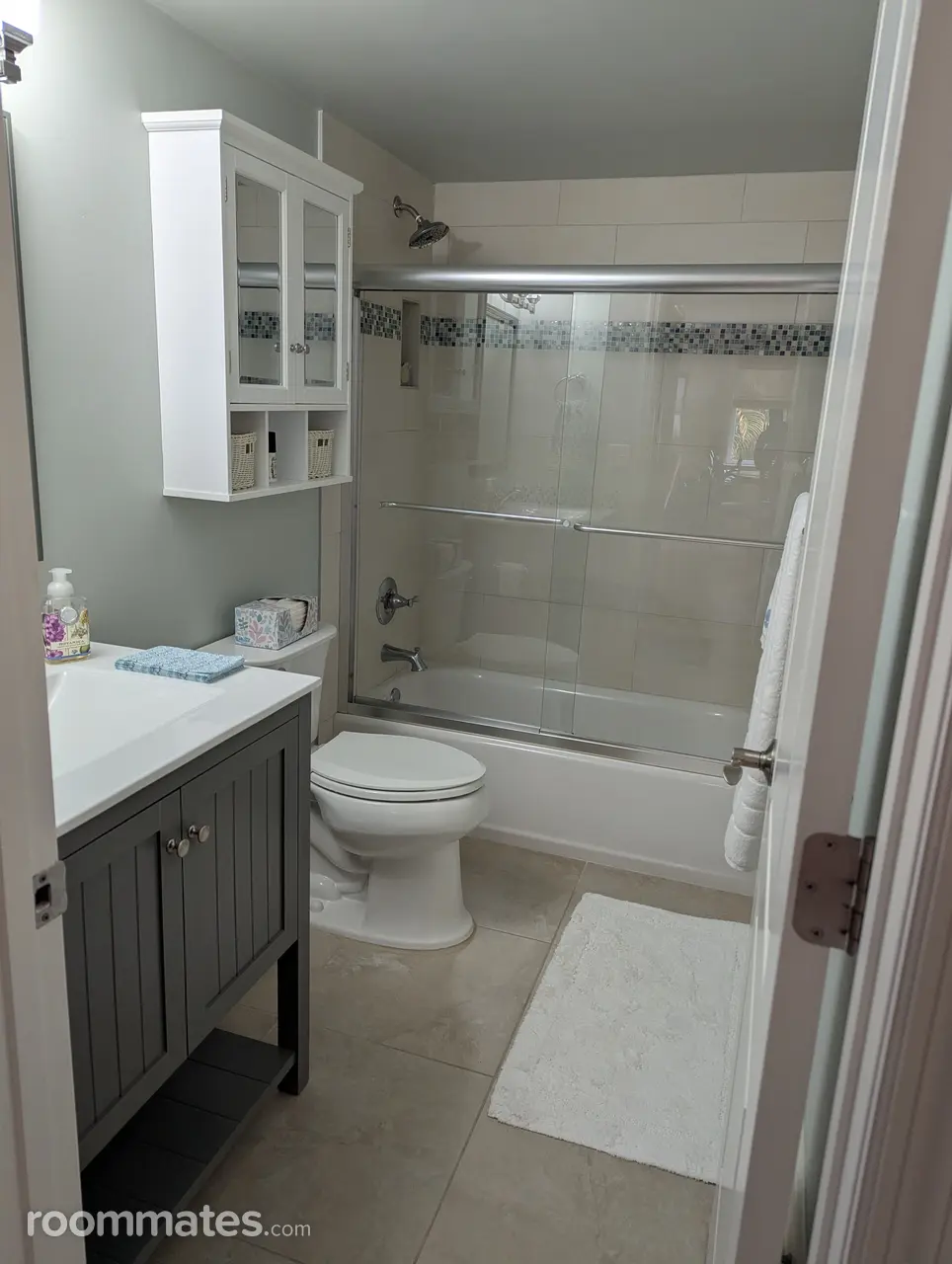 Profile photo 4 of 5