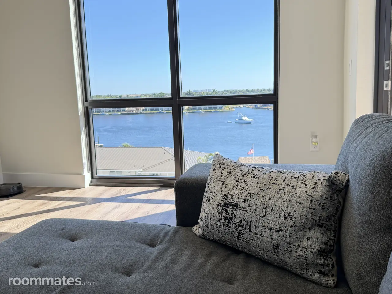 Profile photo 2 of 11