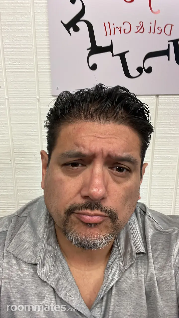 Profile photo 1 of 1